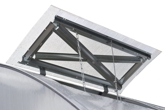 FH2 Dachfenster Hauptansicht-weiss